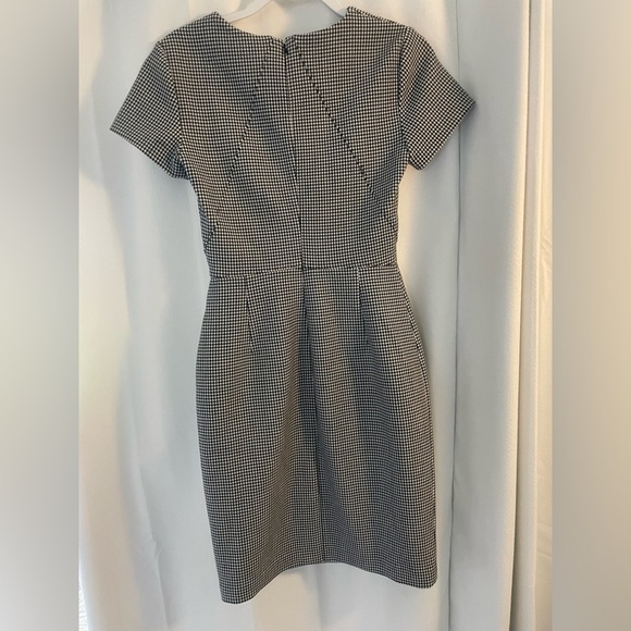 Size 4 Black and White Houndstooth Dress New with tags, Banana Republic - Picture 5 of 6